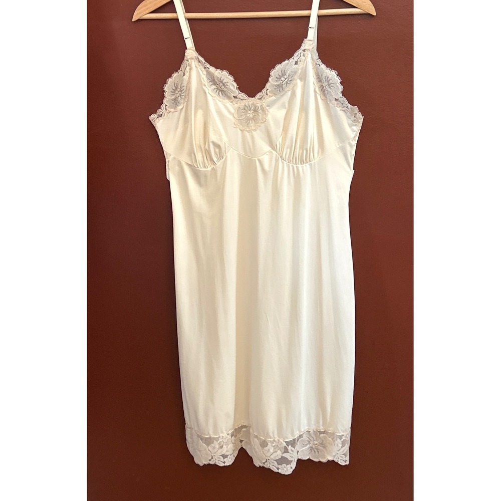 Vintage Lorraine Lingerie Slip Coquette Cottagecore Romantic Ethereal Bridal